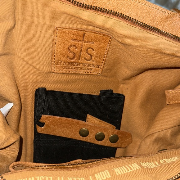 STS Rhapsody Joplin Whiskey Crossbody - Picture 3 of 6